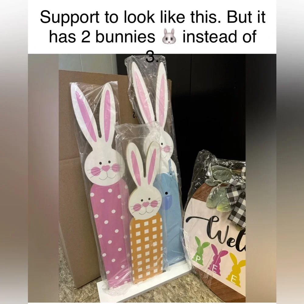Easter Bunnies Table Stand Decor